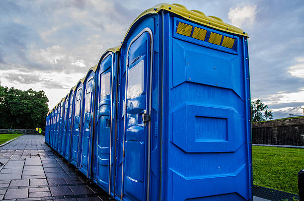 Porta potty rental for outdoor events in Lake Holiday, IL